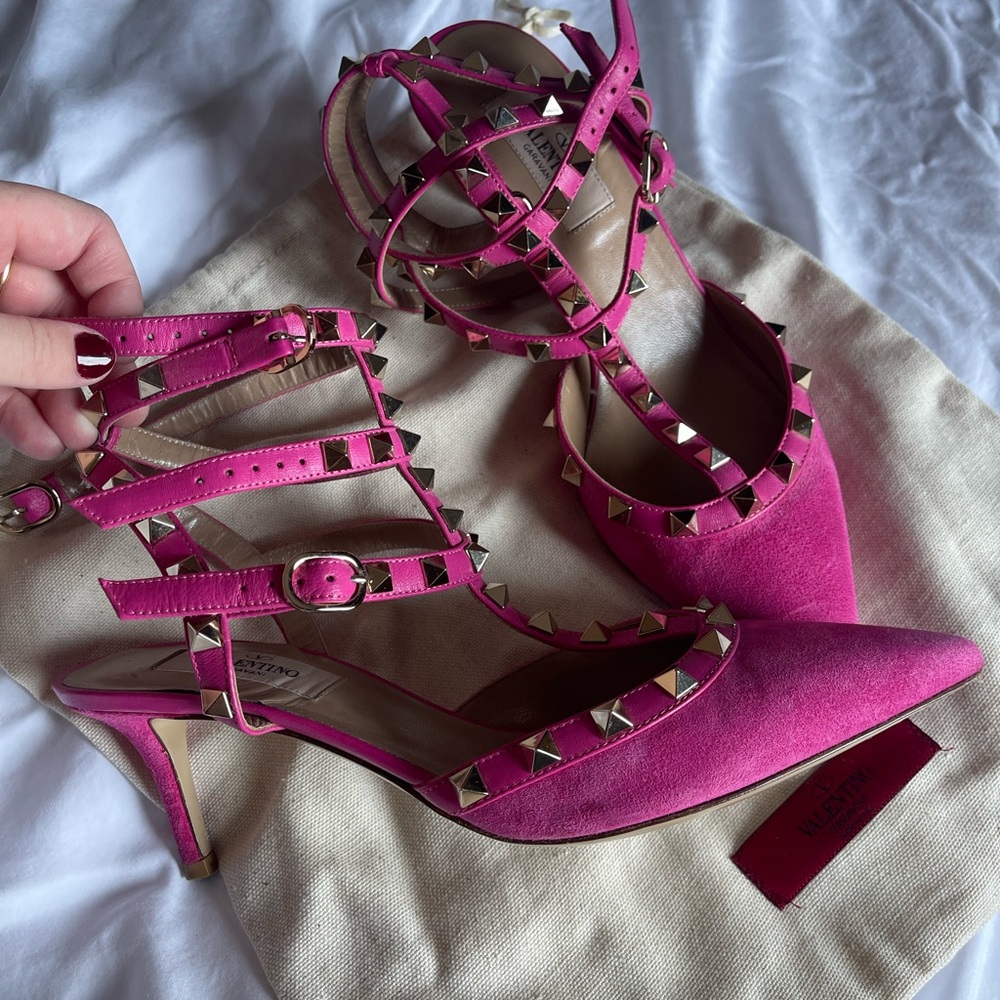 Authentic Valentino Rockstud Heels